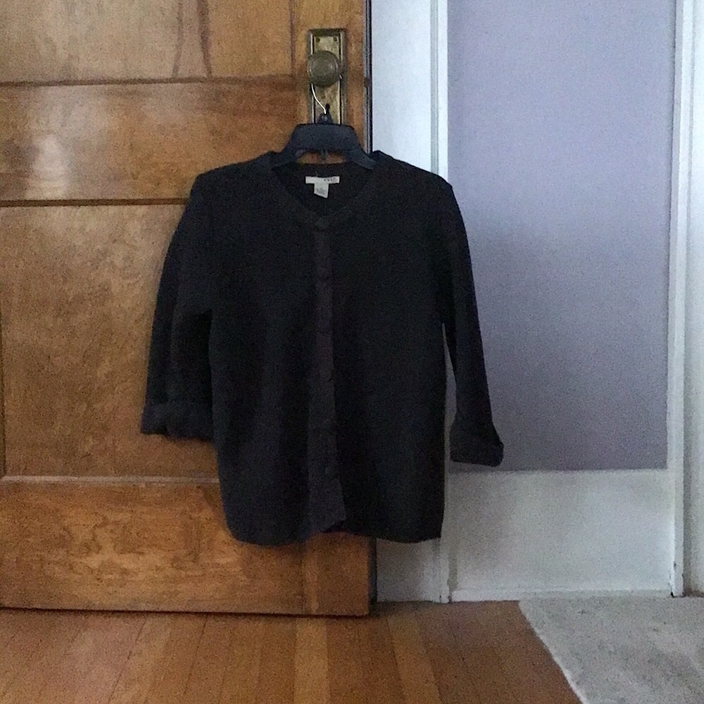 Casual knit Jackie O jacket 3/4 sleeves cuffs decorative buttons grosgrain trim